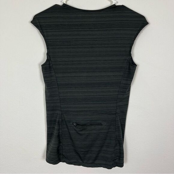Athleta Gray Ruched Front Sleeveless Quarter Zipper Activewear Top- Size XSmall - Picture 4 of 4